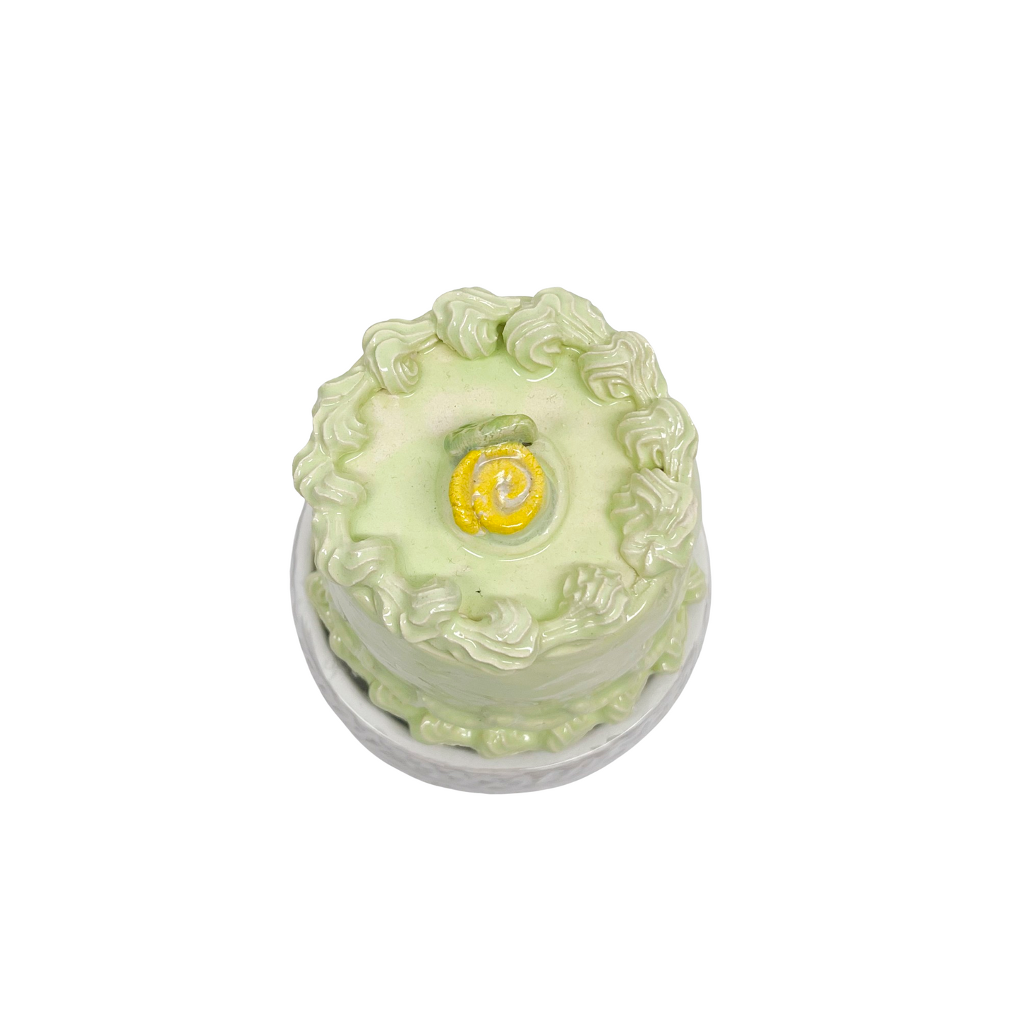 Lime Petite Cake On Pedestal 01