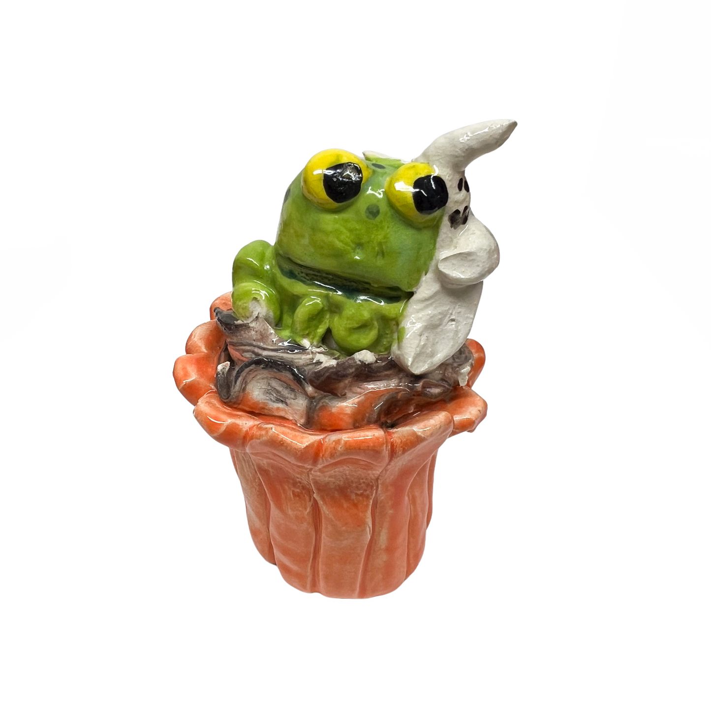 Frog And Ghost Cupcake